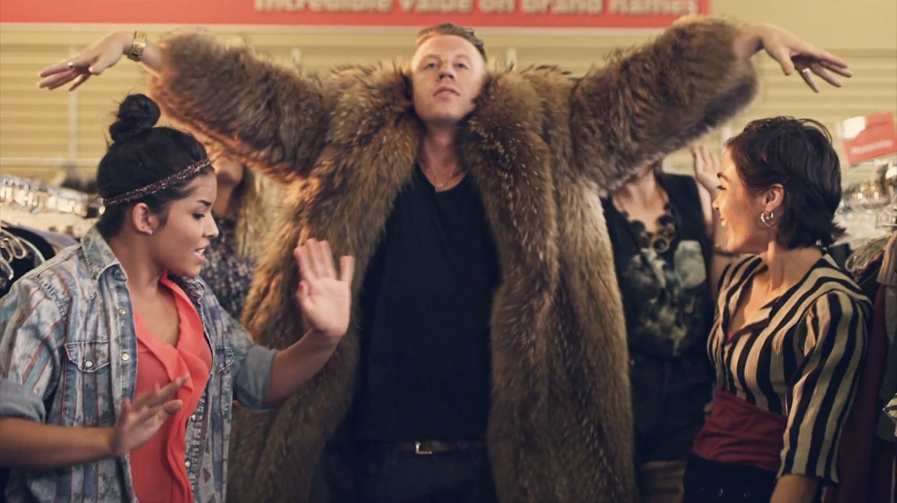 macklemore-fur-coat